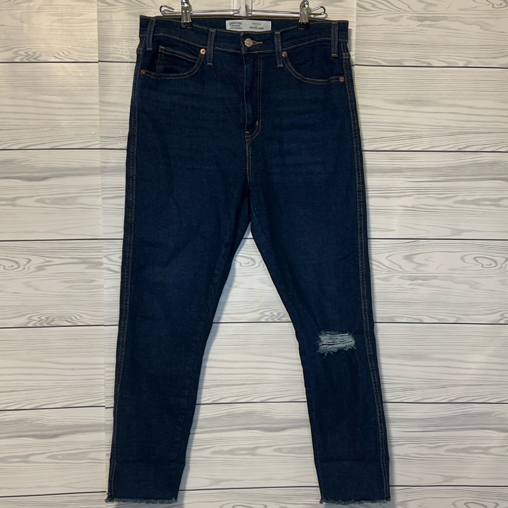 Size 10  Levi Strauss Jeans  Nwot